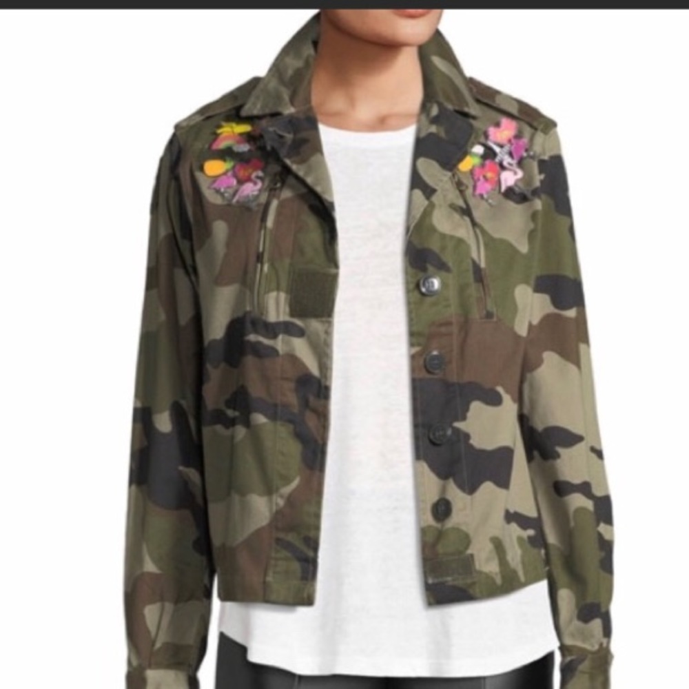 Never worn Romeo & Juliet  jacket L